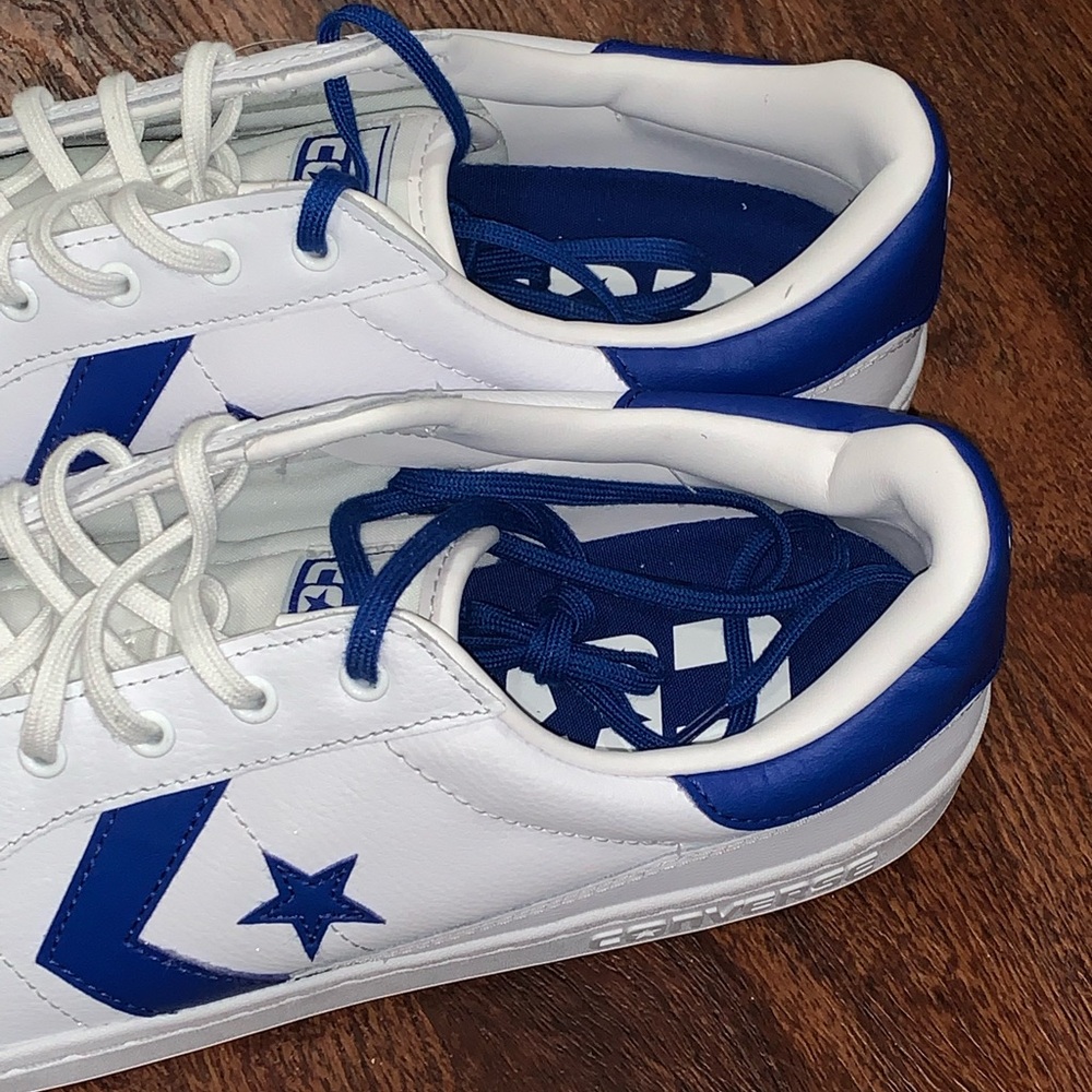 Converse White and Blue Low-Top Sneakers - Picture 6 of 16